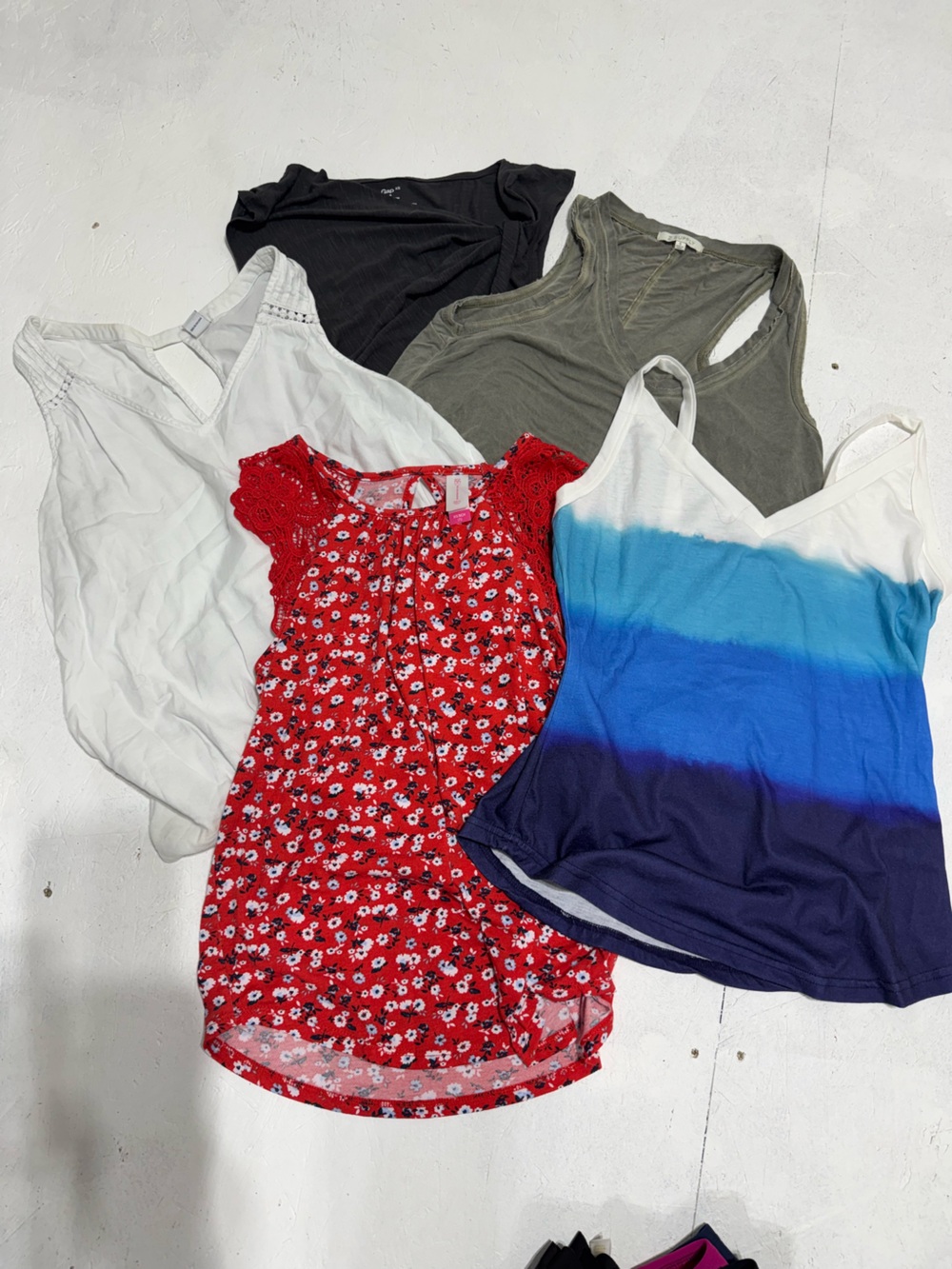 5 ladies tank tops
